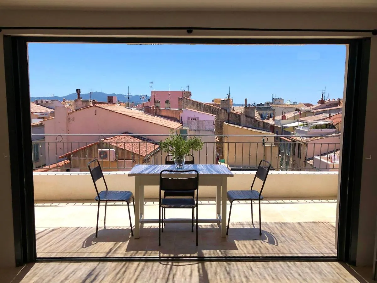 Appartement Plein centre de Sanary avec balcon Sanary-sur-Mer